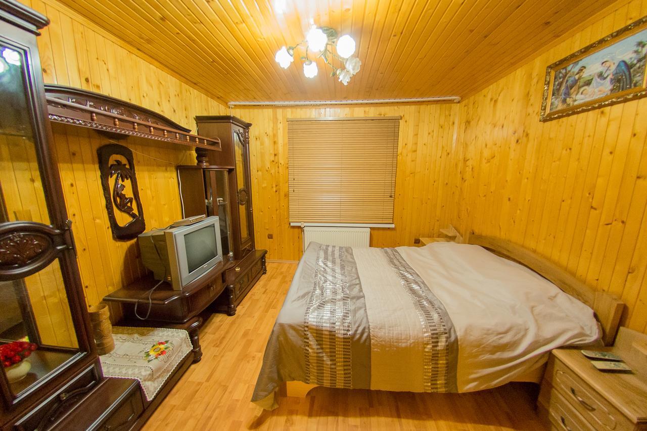 Guest House Suzirya Karpat Яремче Екстериор снимка